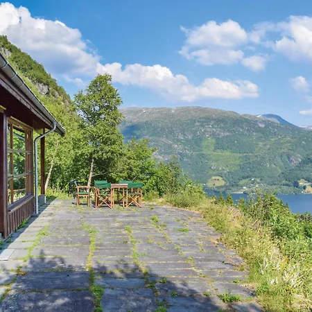 Holiday home Awesome In With House A Mountain View Roldal