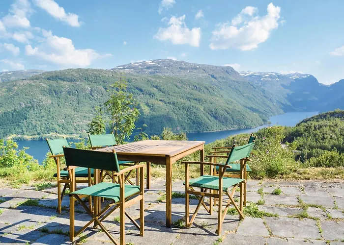 Four-bedroom In Ferienhaus